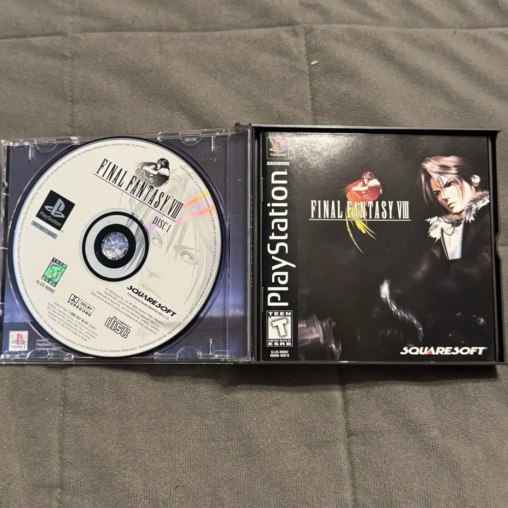 Final Fantasy VIII PS1 PlayStation Complete CIB + Reg. Card & Mini Walkthrough